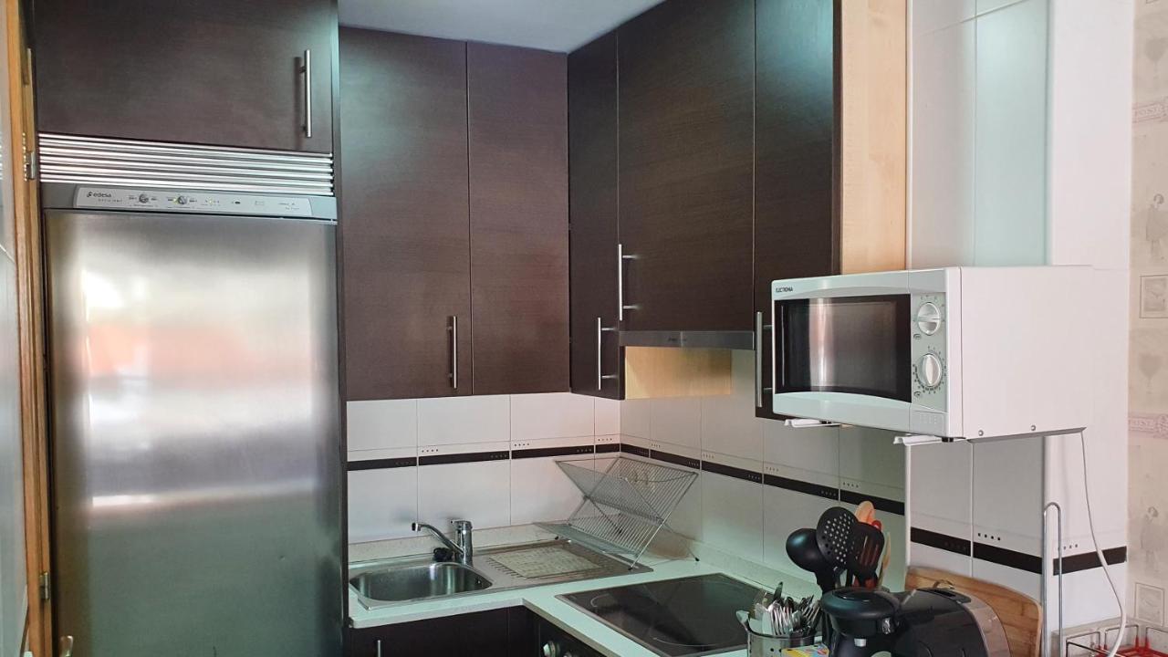 Acogedor Y Moderno Apartamento En Санксенсо Екстериор снимка
