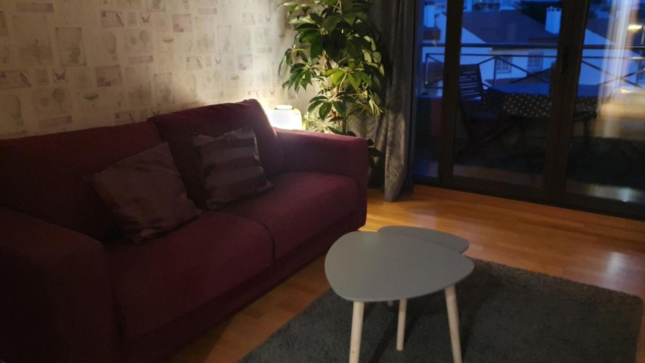 Acogedor Y Moderno Apartamento En Санксенсо Екстериор снимка